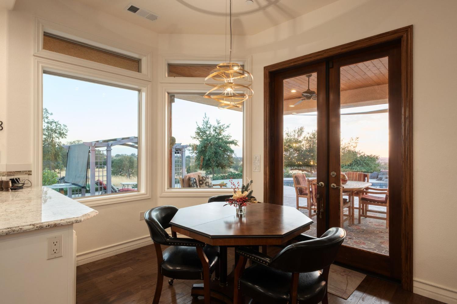 34310 Barn Owl Rd, Raymond, CA 93653