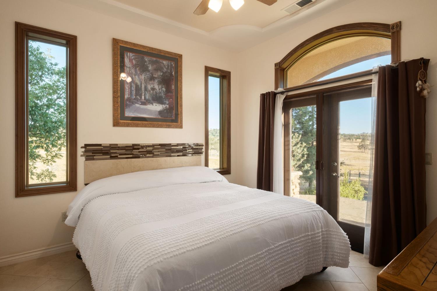 34310 Barn Owl Rd, Raymond, CA 93653