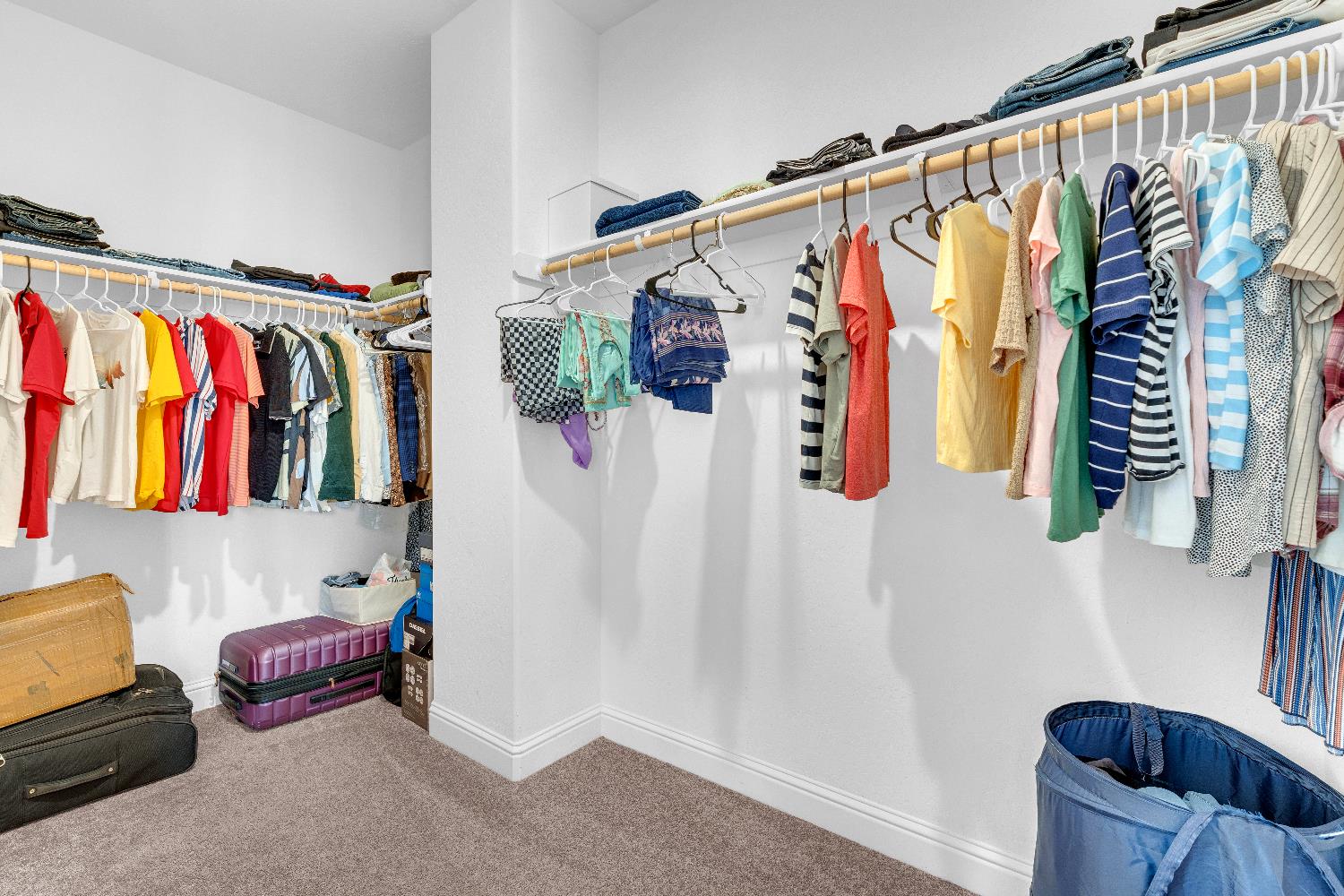 4430 W Langden Dr, Fresno, CA 93722