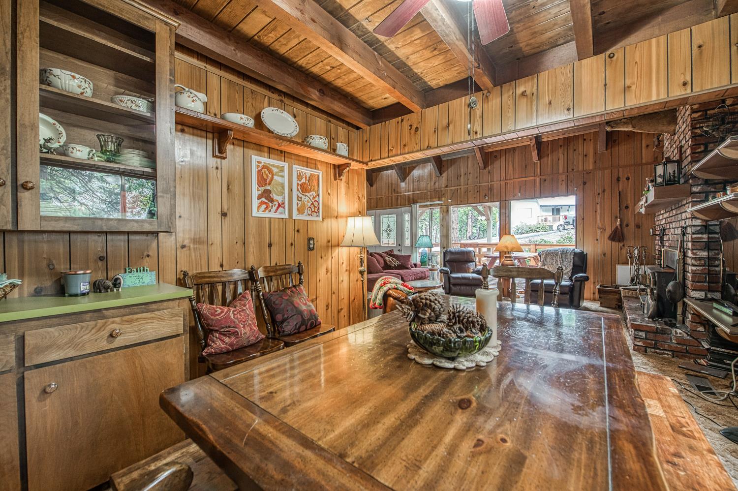 42303 Hanging Branch Rd, Shaver Lake, CA 93664