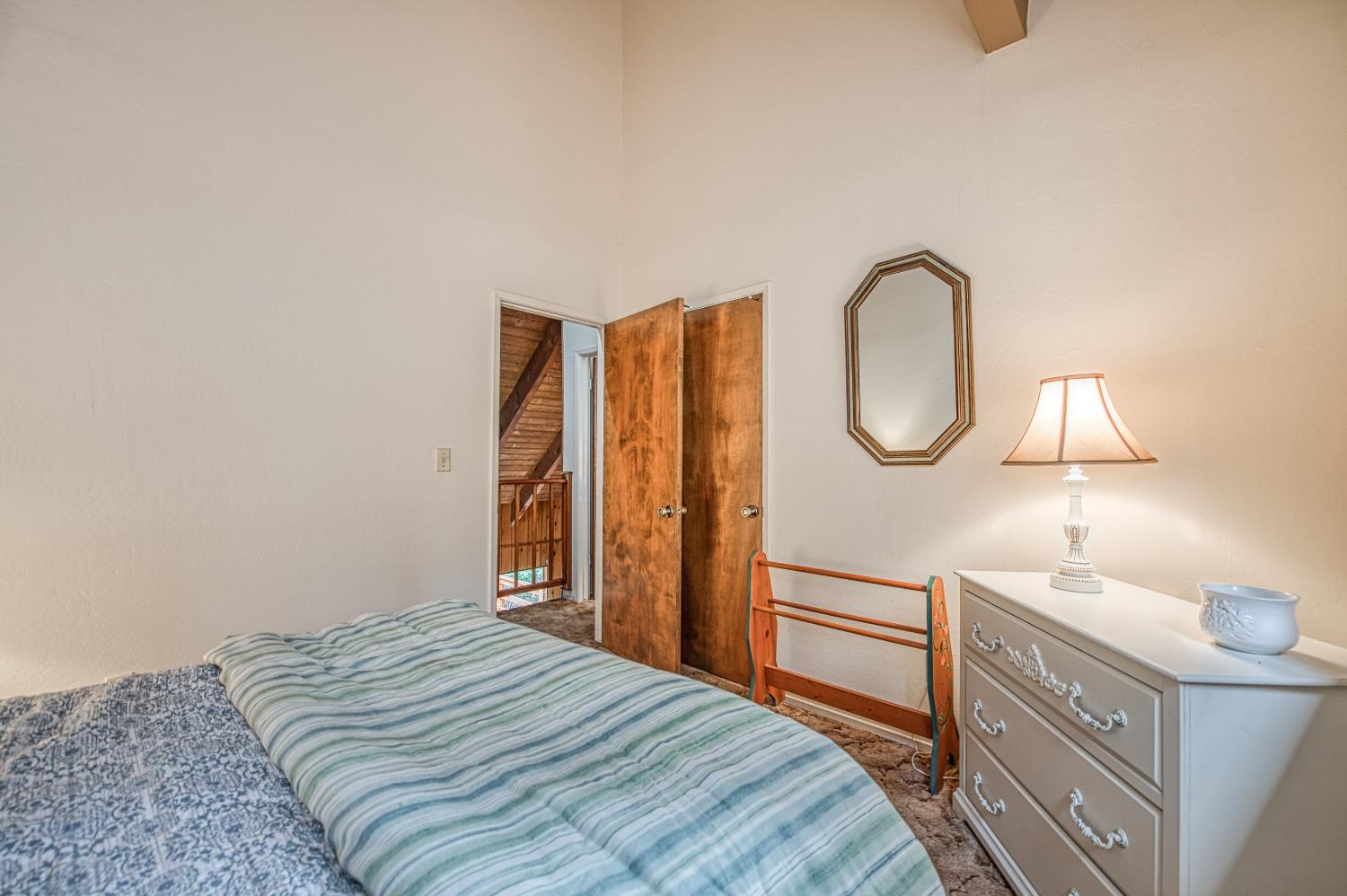 42303 Hanging Branch Rd, Shaver Lake, CA 93664