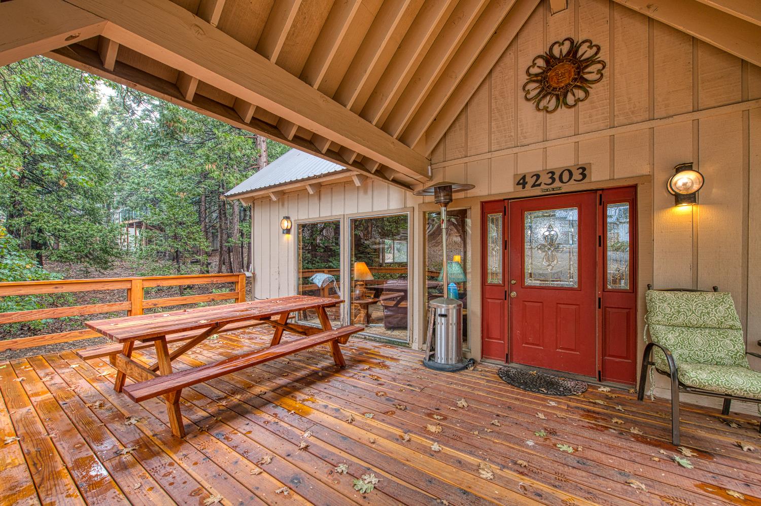 42303 Hanging Branch Rd, Shaver Lake, CA 93664