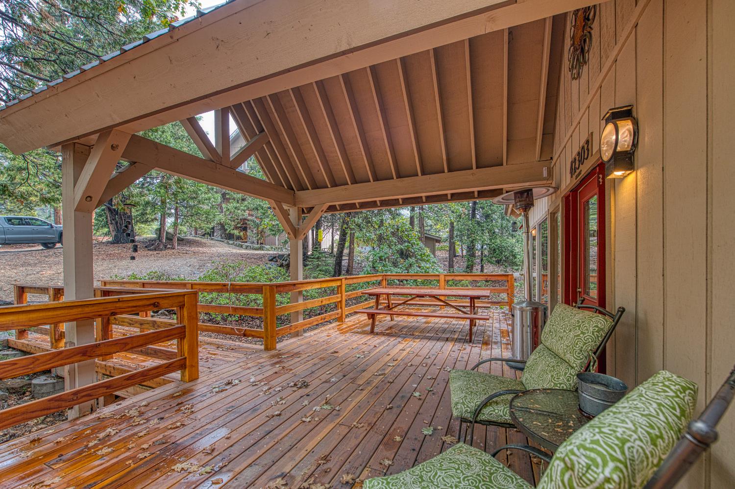 42303 Hanging Branch Rd, Shaver Lake, CA 93664