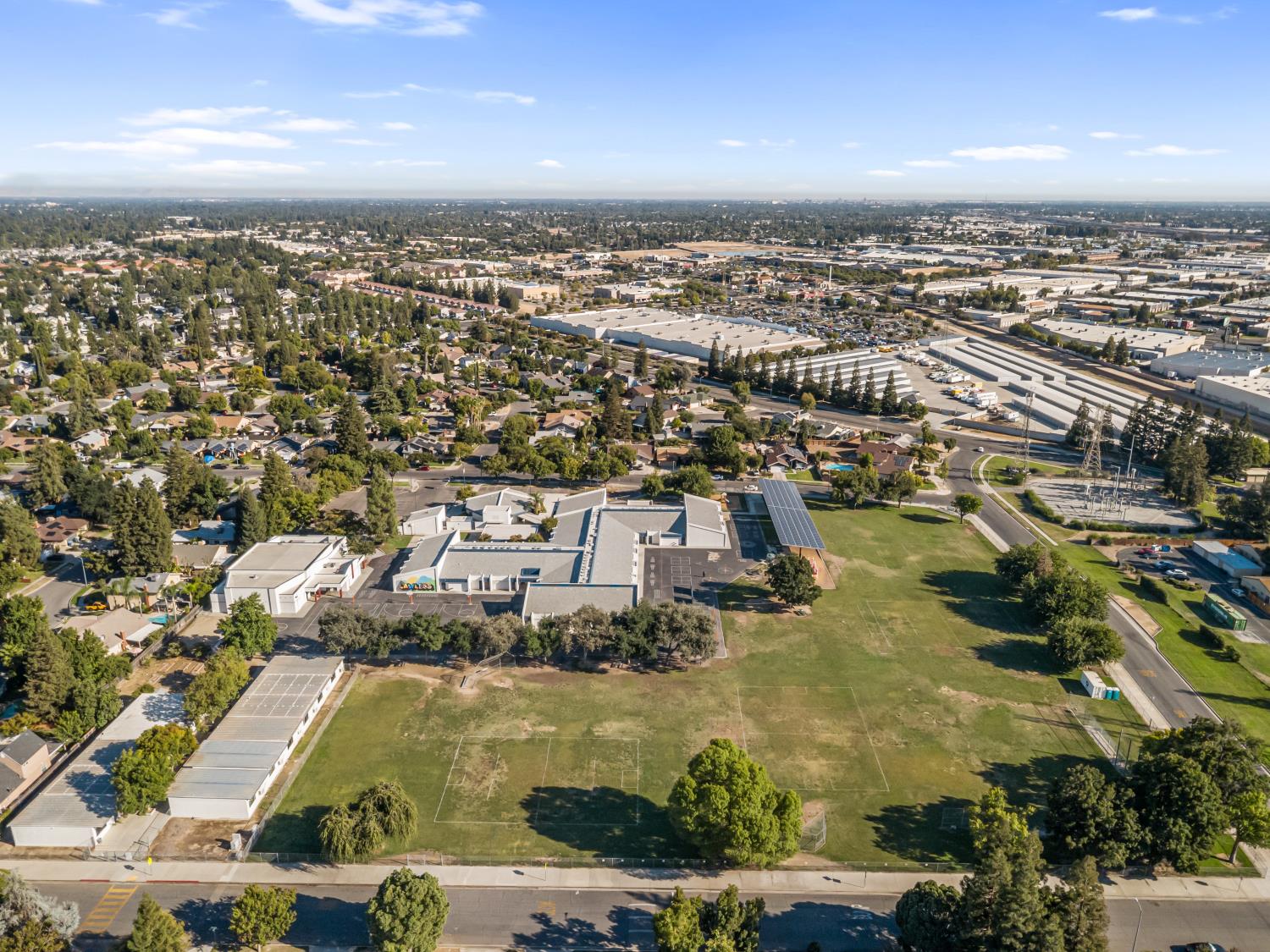 4473 W Langden Dr, Fresno, CA 93722