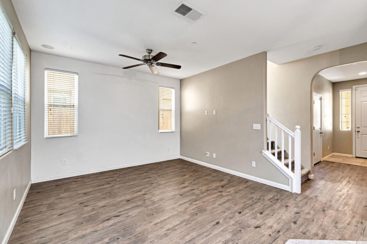 3531 Alcove Way, Clovis, CA 93619