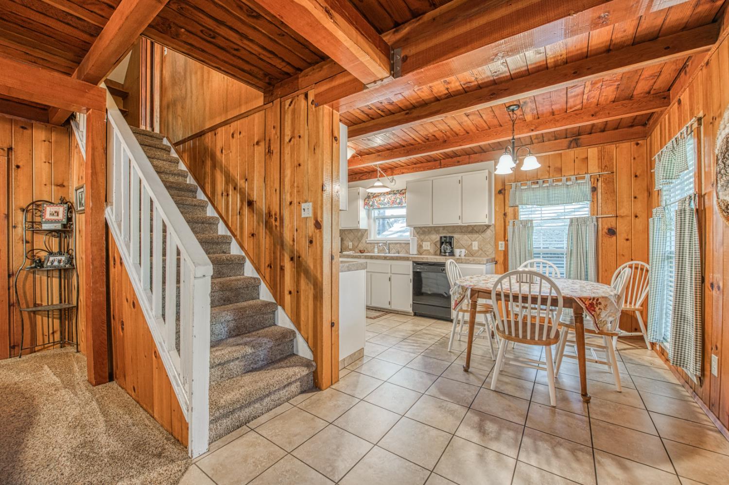 42088 Elderberry Rd, Shaver Lake, CA 93664