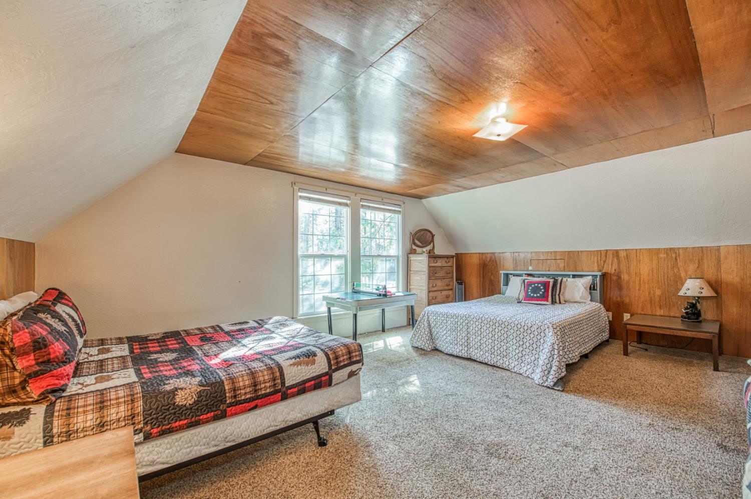 42088 Elderberry Rd, Shaver Lake, CA 93664