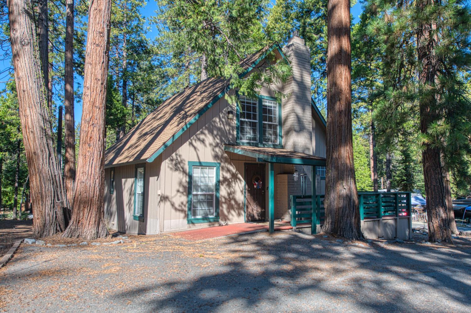42088 Elderberry Rd, Shaver Lake, CA 93664