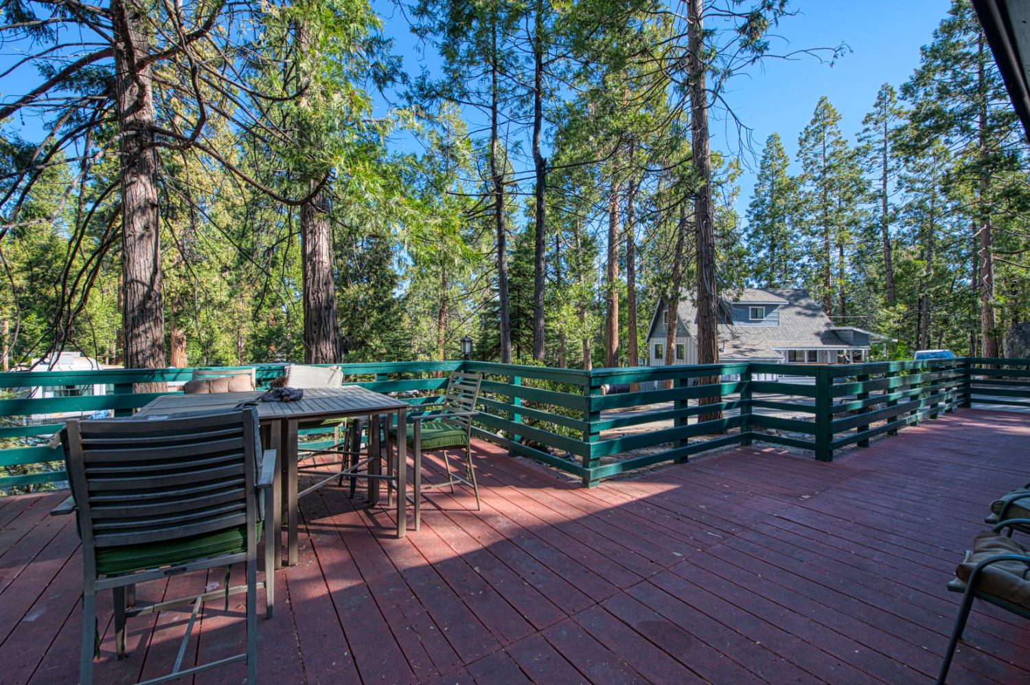 42088 Elderberry Rd, Shaver Lake, CA 93664