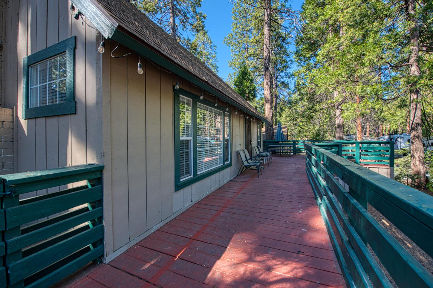 42088 Elderberry Rd, Shaver Lake, CA 93664