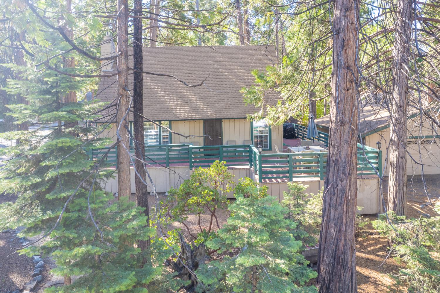 42088 Elderberry Rd, Shaver Lake, CA 93664