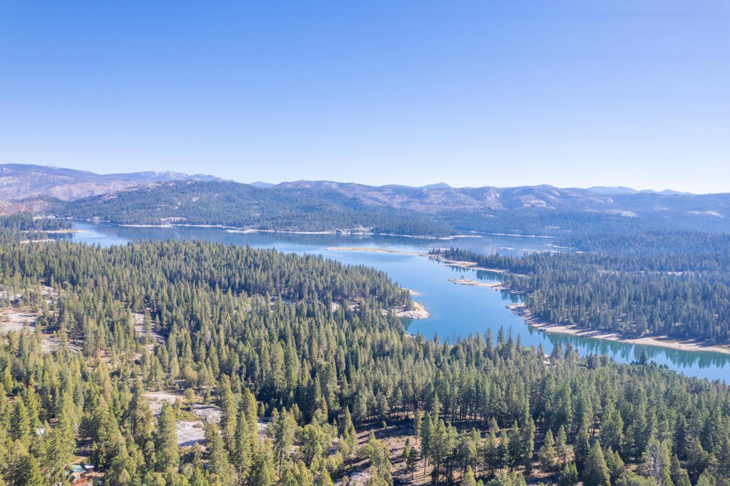 42088 Elderberry Rd, Shaver Lake, CA 93664
