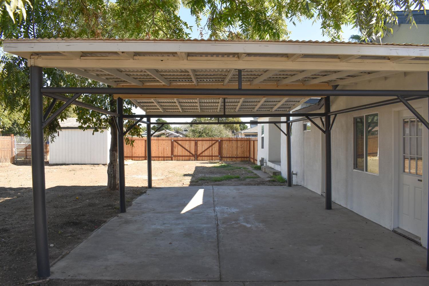 455 S 3rd St, Chowchilla, CA 93610