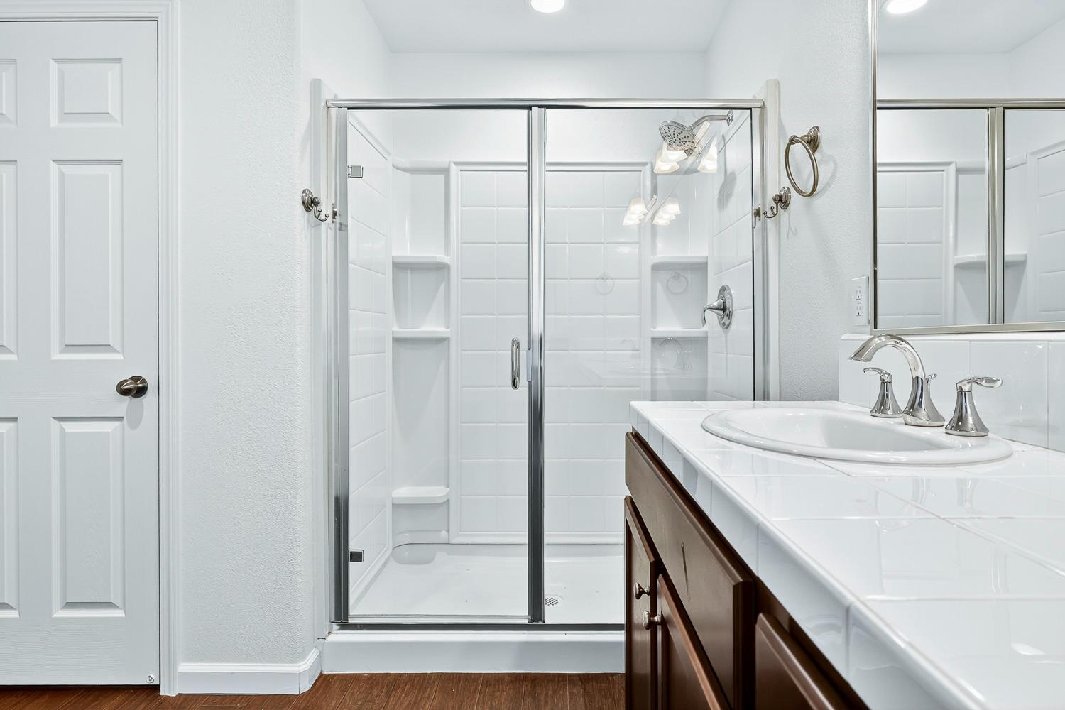 7075 N Shiraz Ave, Fresno, CA 93722