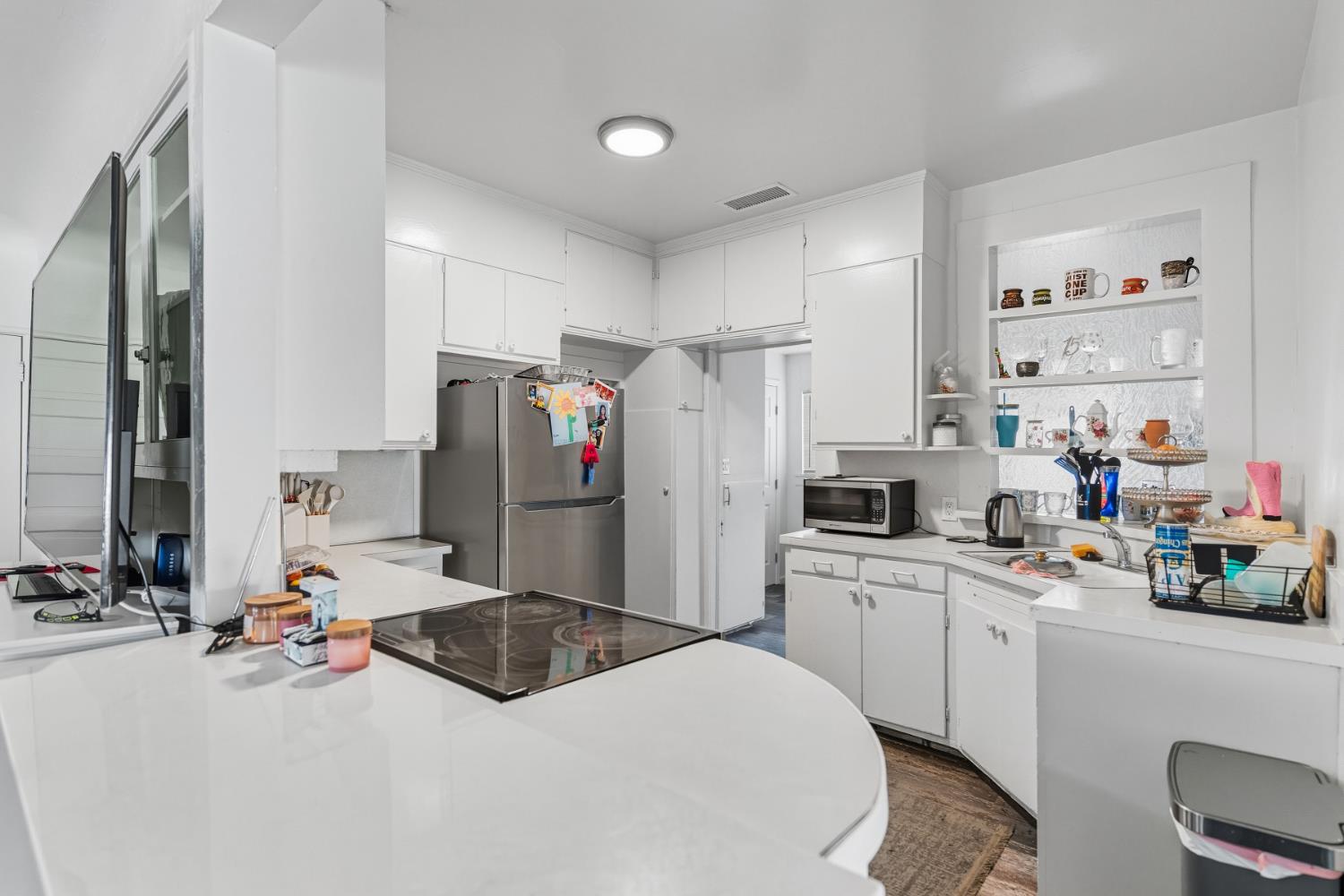 5938 S Cherry Ave, Fresno, CA 93706