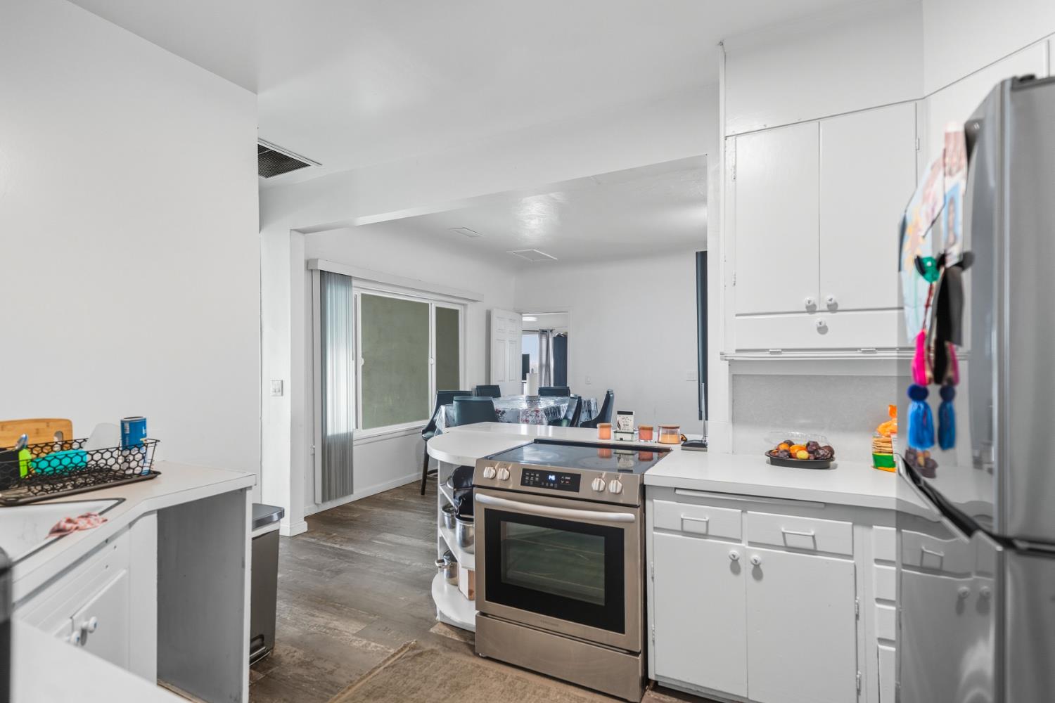 5938 S Cherry Ave, Fresno, CA 93706