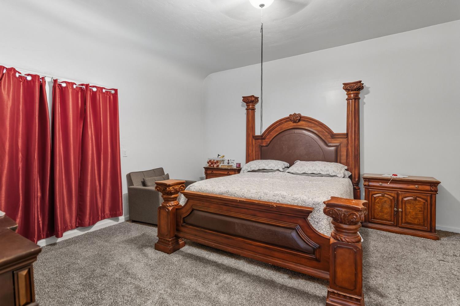 5938 S Cherry Ave, Fresno, CA 93706