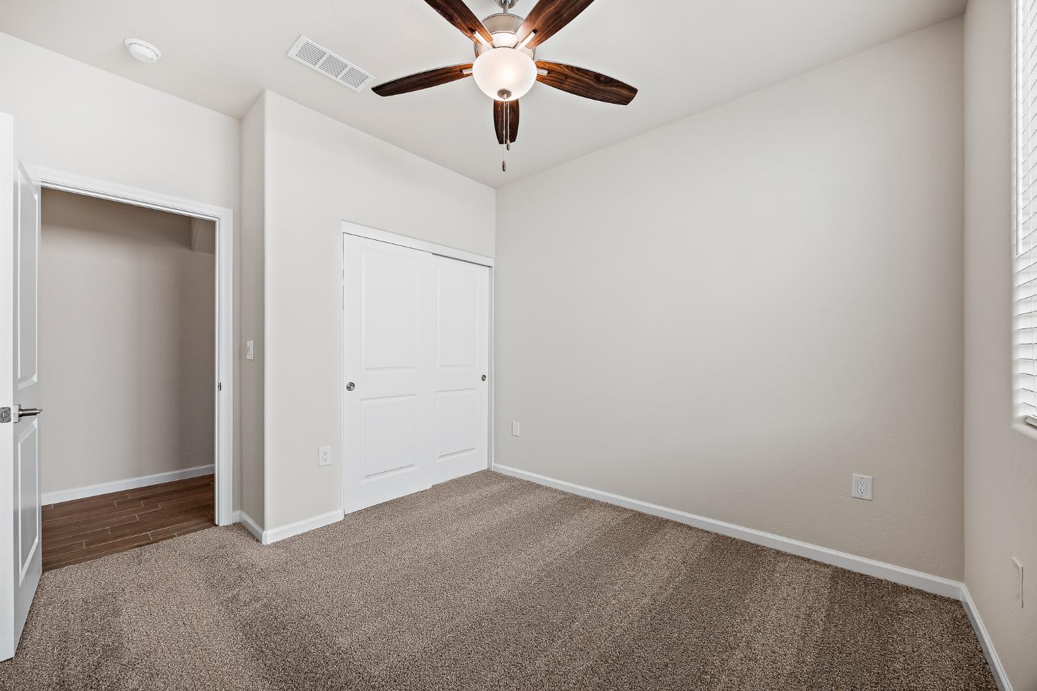 6435 E Millie Dr, Fresno, CA 93727