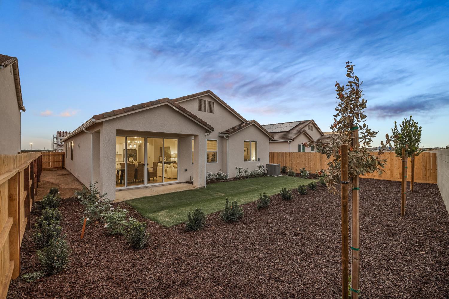 6435 E Millie Dr, Fresno, CA 93727