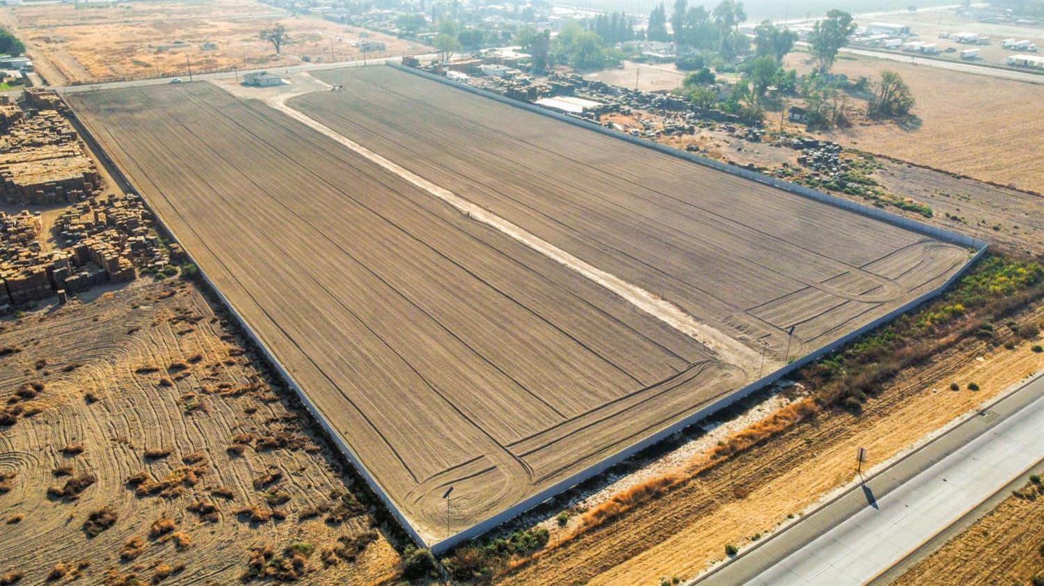 3641 S Cherry Ave, Fresno, CA 93706