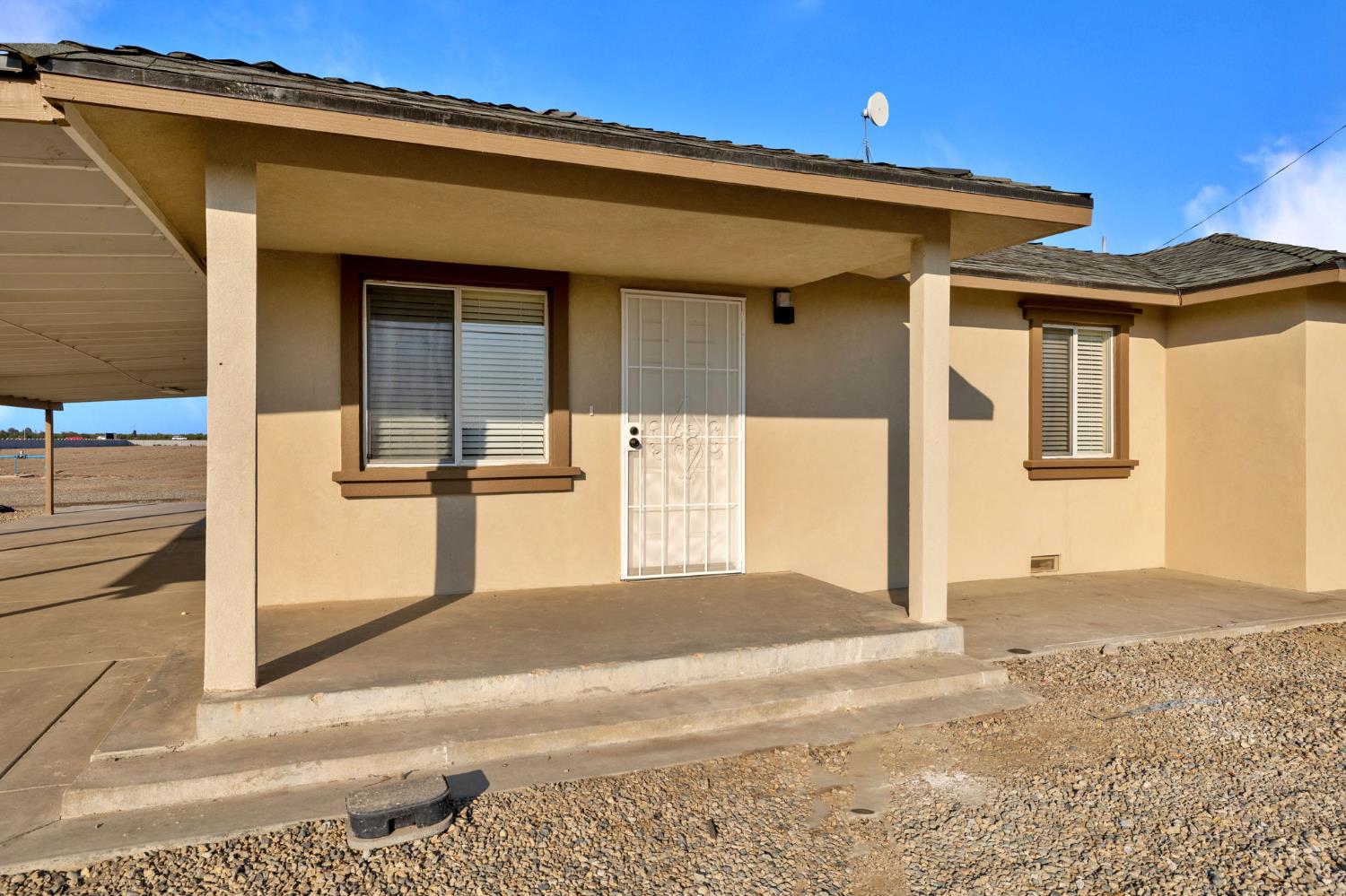 3641 S Cherry Ave, Fresno, CA 93706