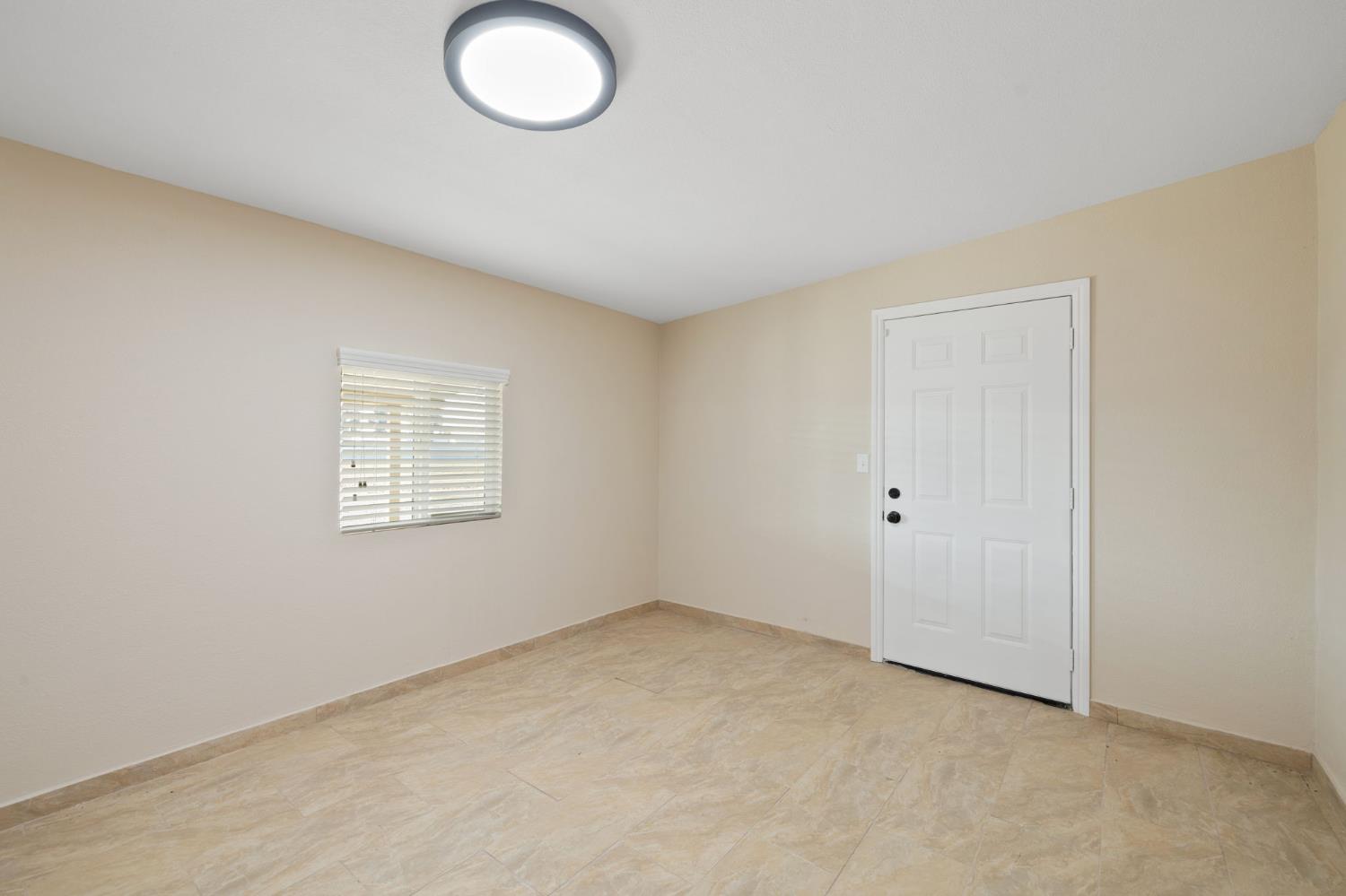 3641 S Cherry Ave, Fresno, CA 93706