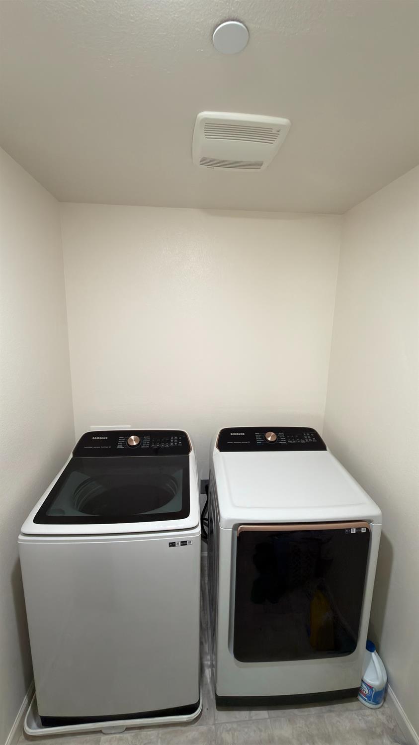 1417 San Pietro Dr, Madera, CA 93637