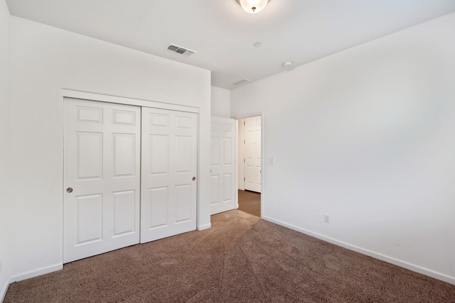 4686 N Casey Ave, Fresno, CA 93723