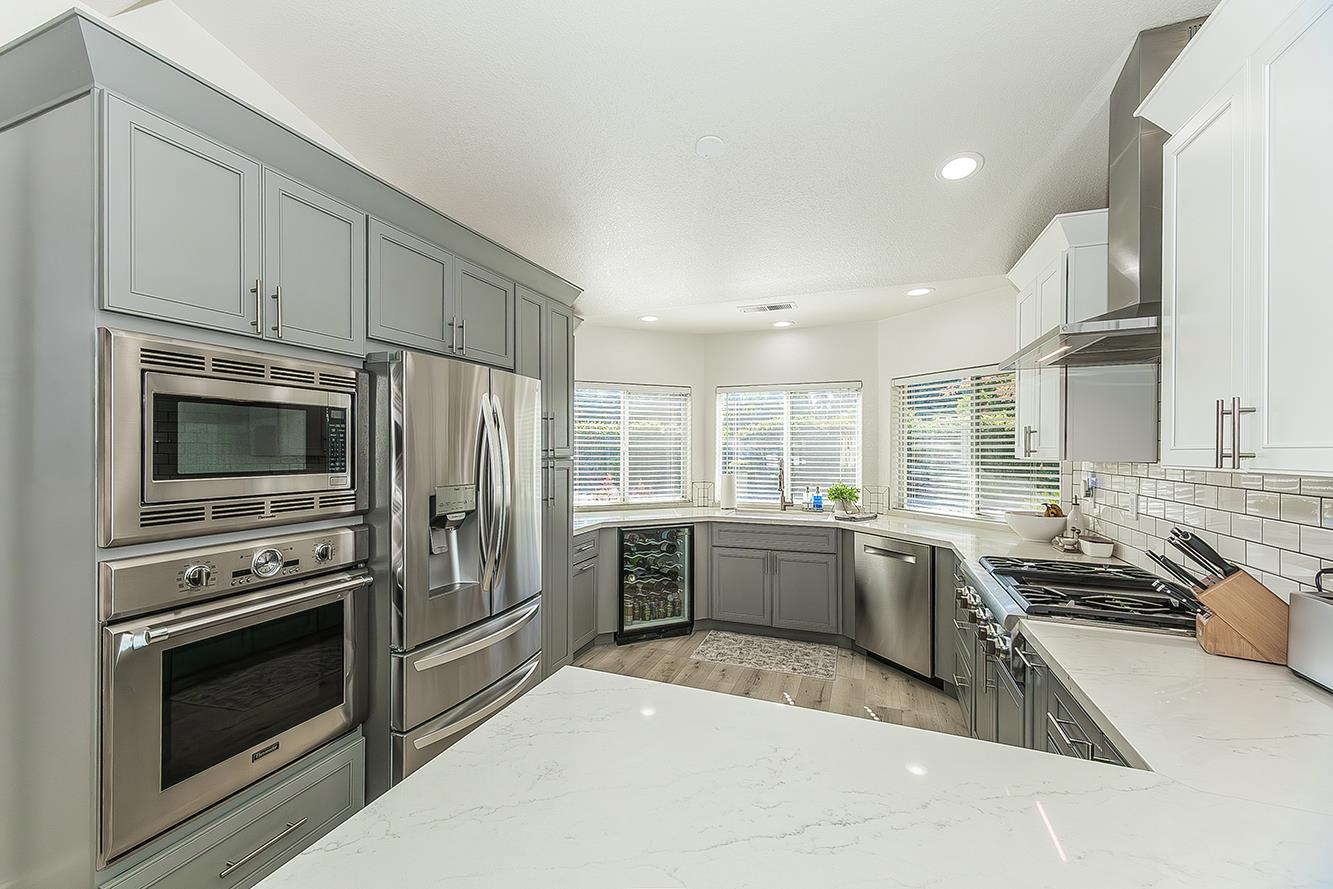 2290 W Atlanta Ave, Fresno, CA 93711