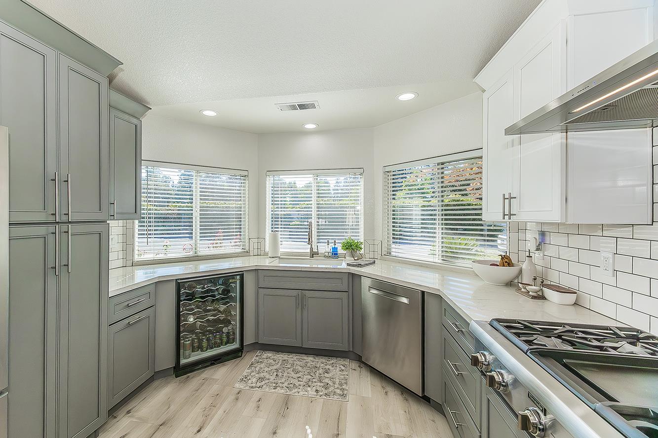 2290 W Atlanta Ave, Fresno, CA 93711