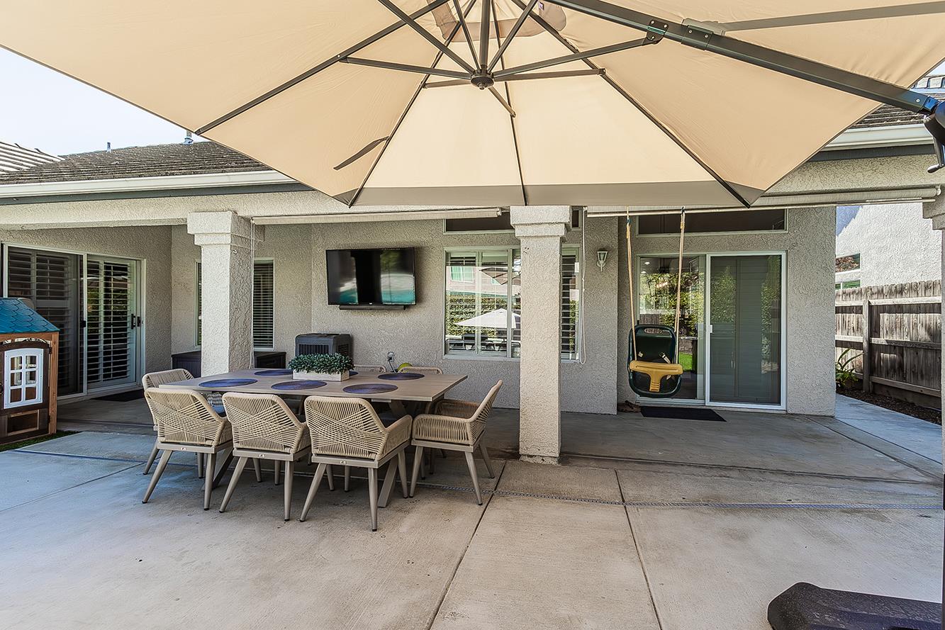 2290 W Atlanta Ave, Fresno, CA 93711