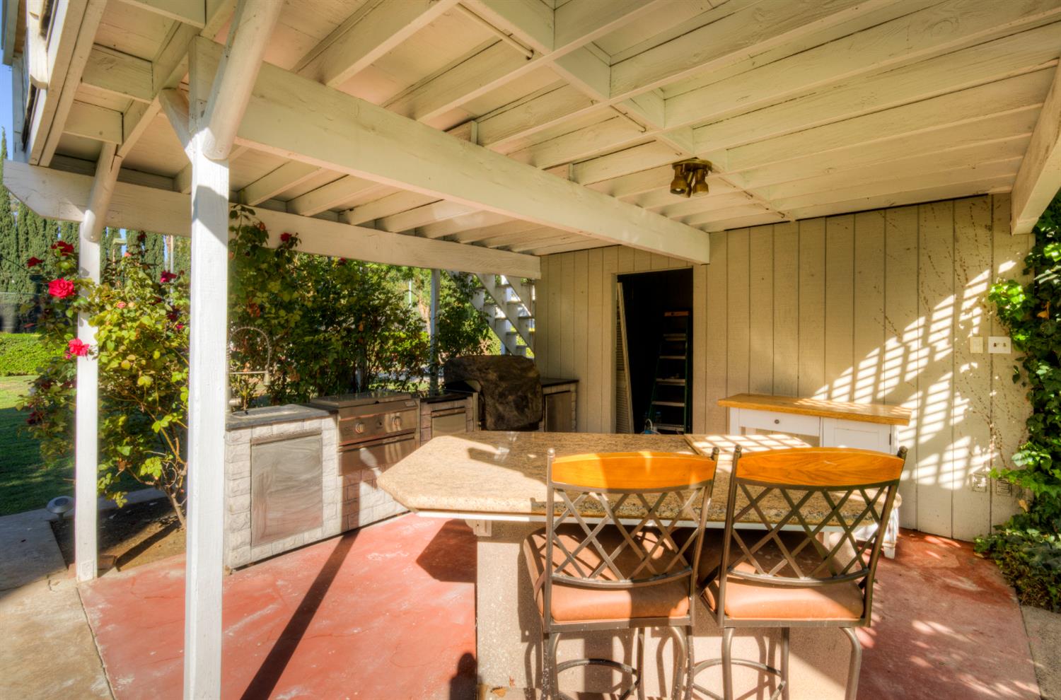 4895 N Thorne Ave, Fresno, CA 93704