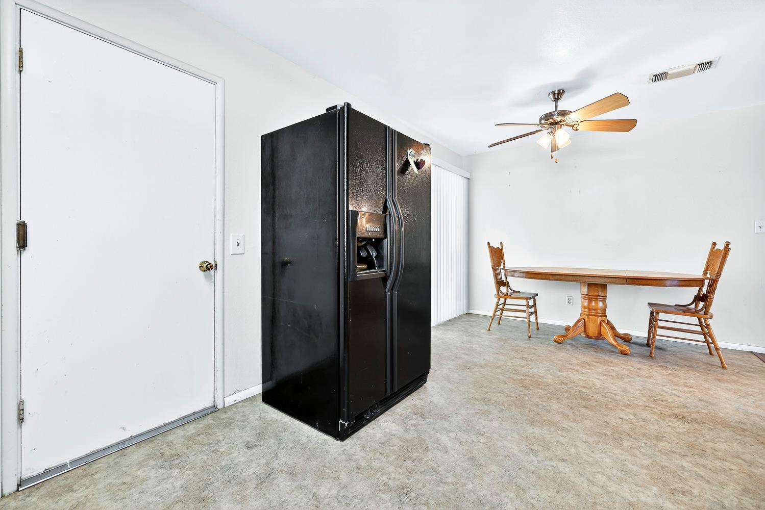 221 S Coalinga St, Coalinga, CA 93210