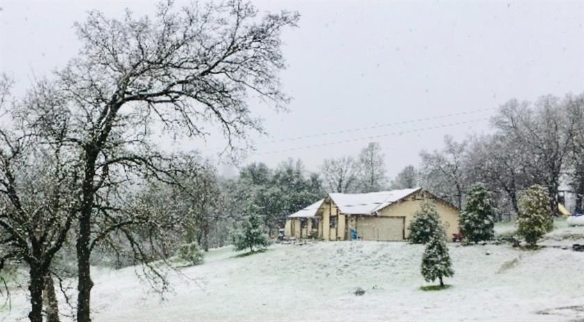 42607 Long Hollow Dr, Coarsegold, CA 93614