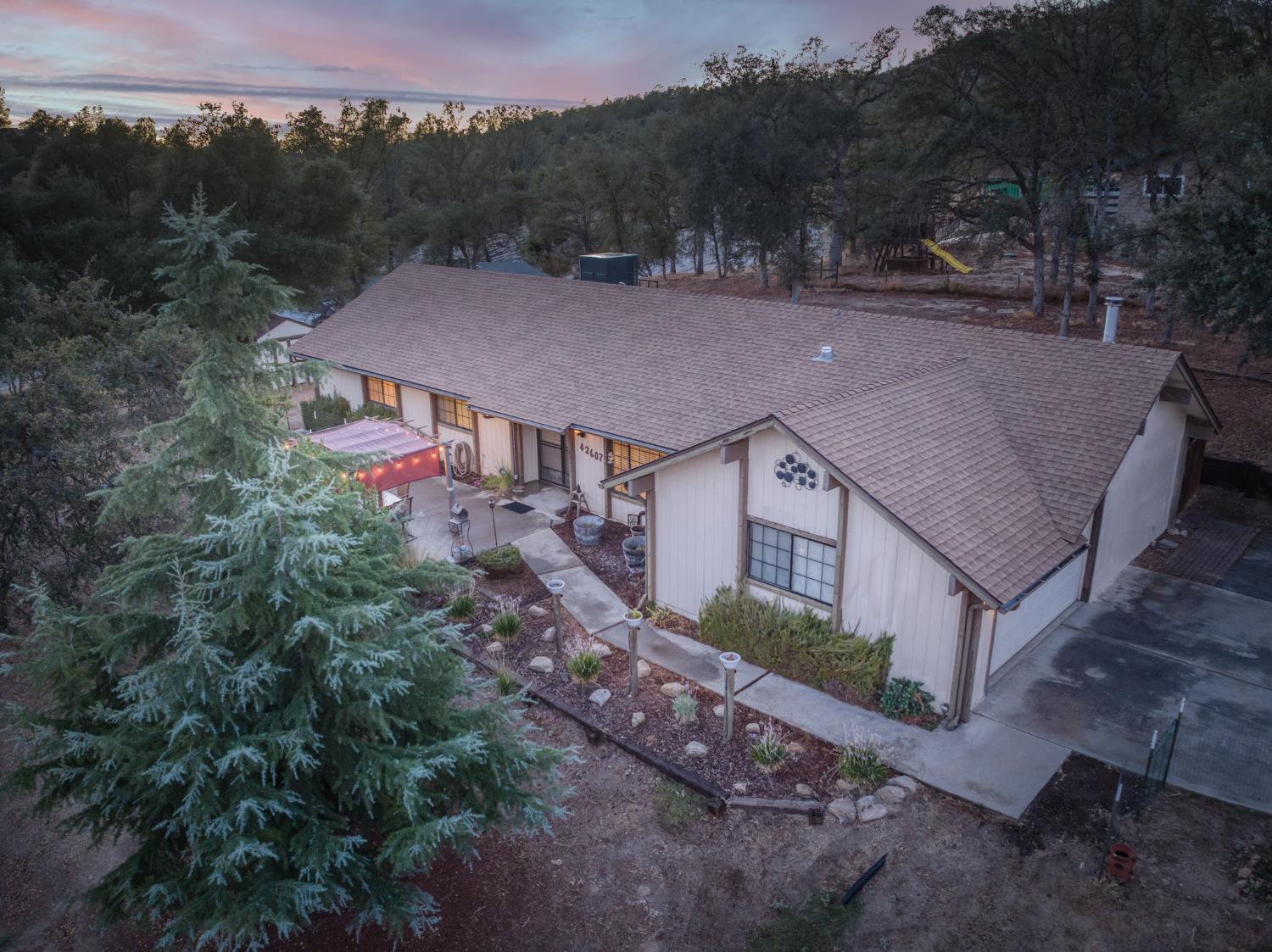 42607 Long Hollow Dr, Coarsegold, CA 93614