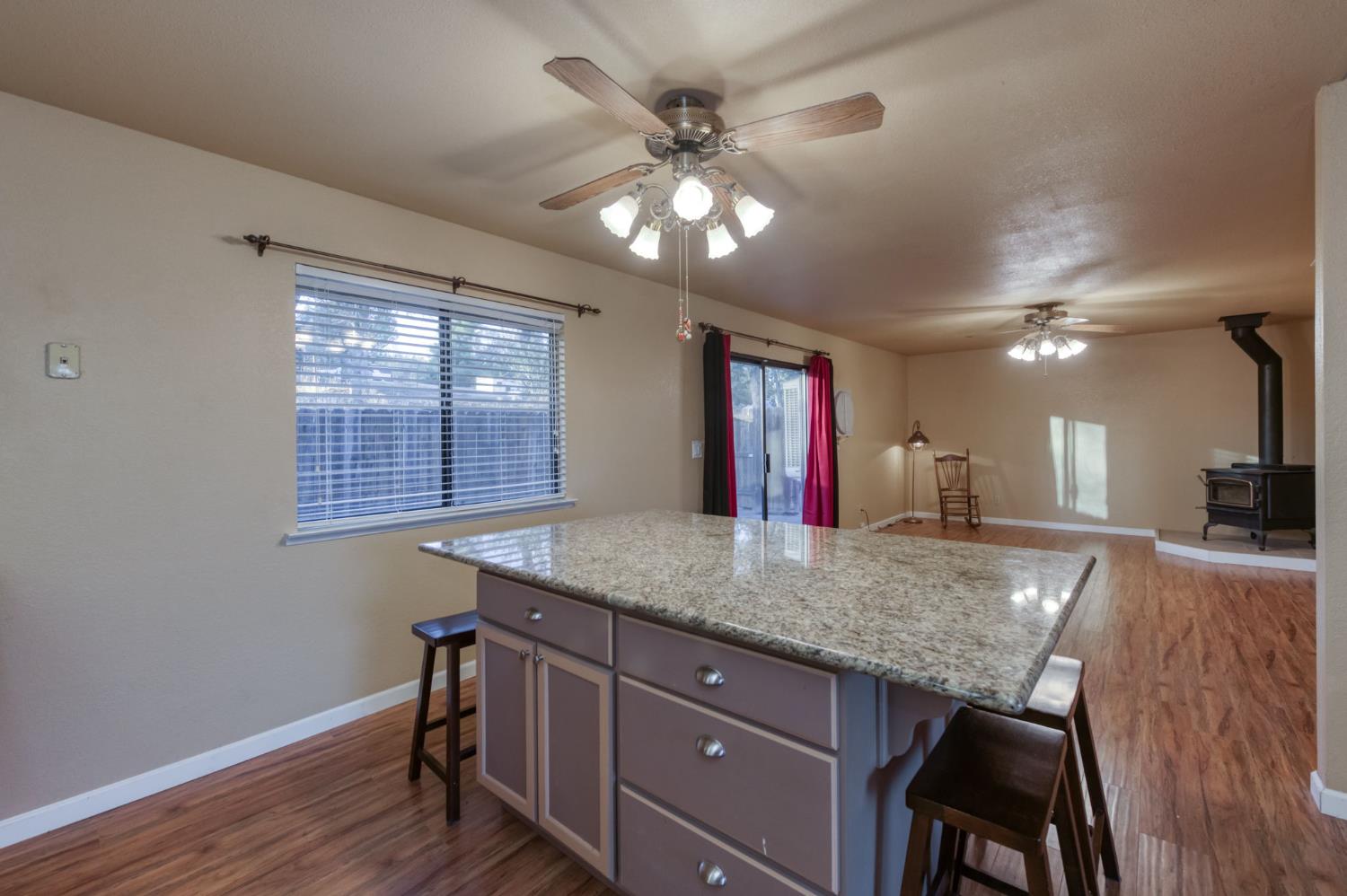 42607 Long Hollow Dr, Coarsegold, CA 93614