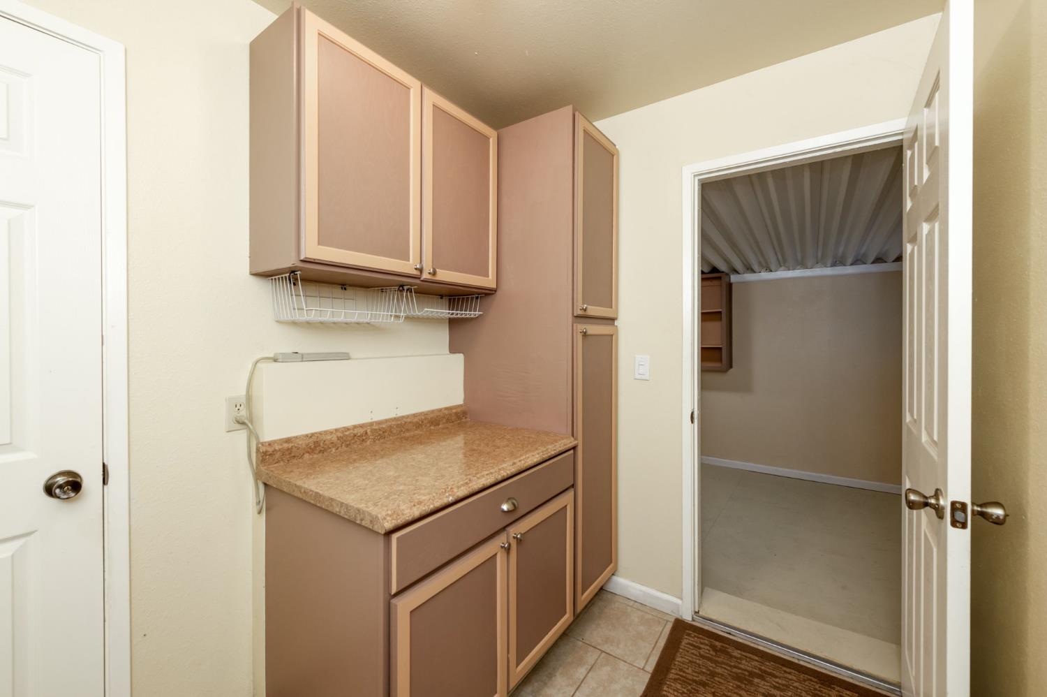 42607 Long Hollow Dr, Coarsegold, CA 93614