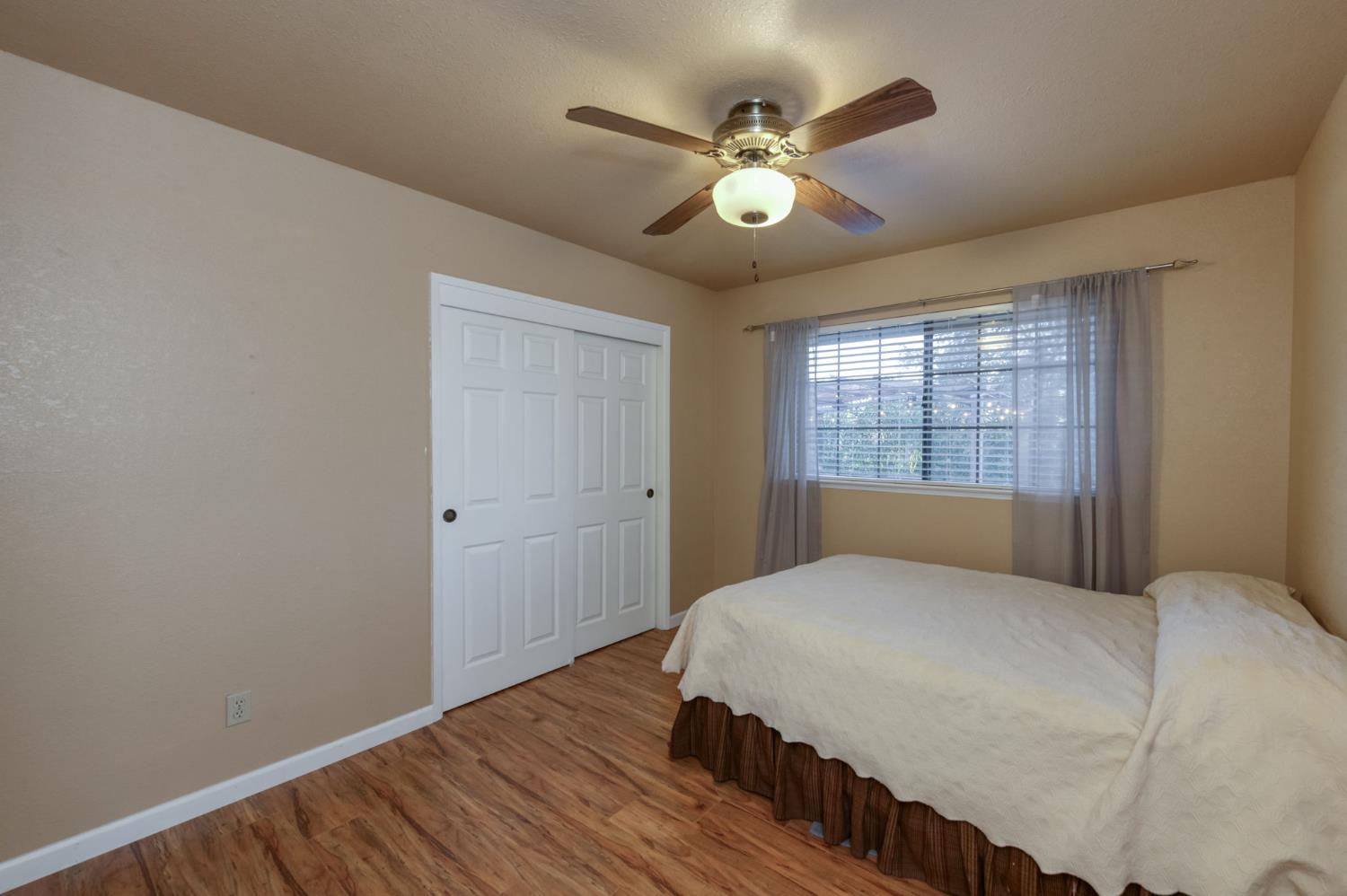 42607 Long Hollow Dr, Coarsegold, CA 93614