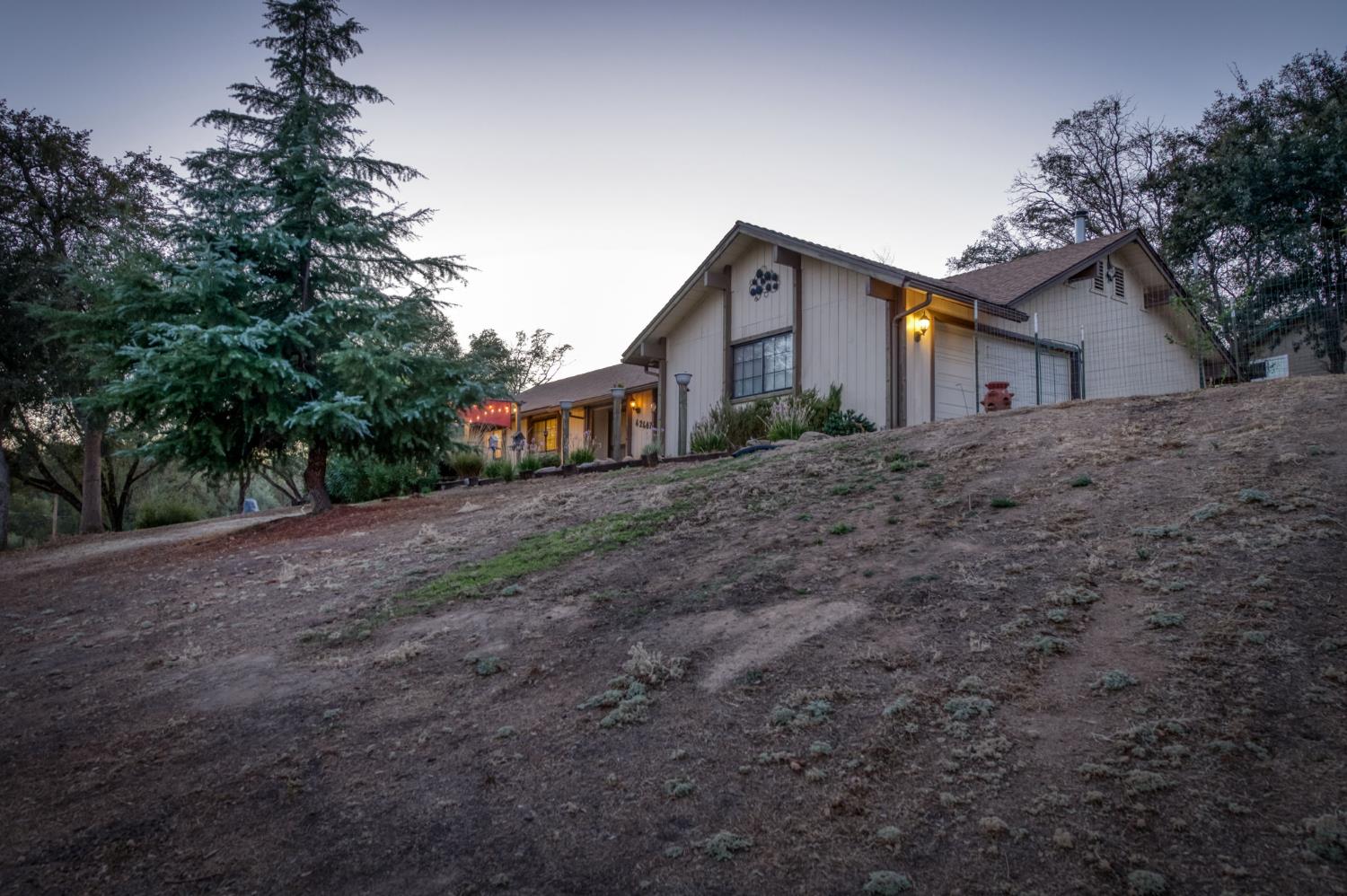 42607 Long Hollow Dr, Coarsegold, CA 93614