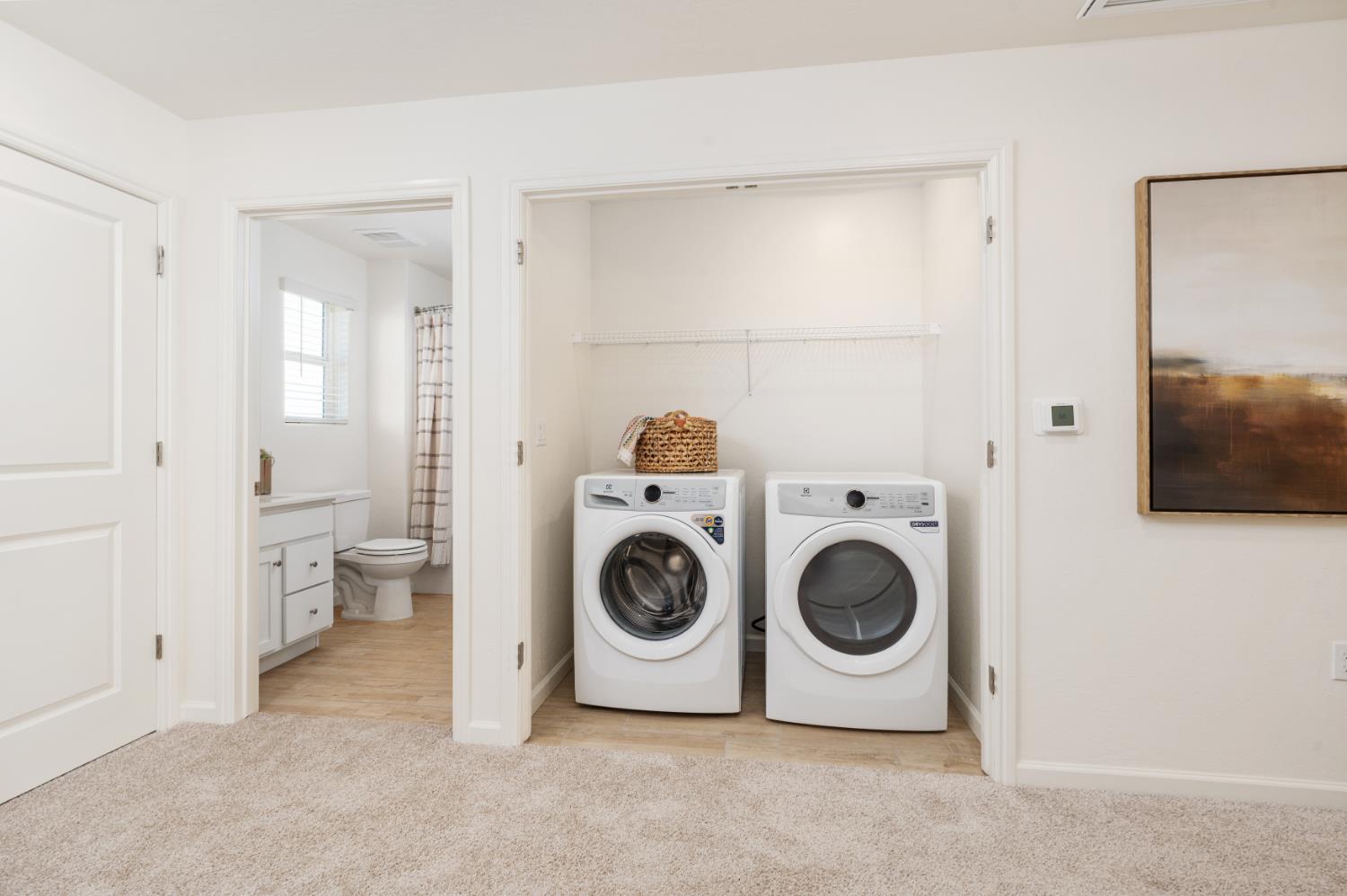 1520 Redbrick Ln, Clovis, CA 93619