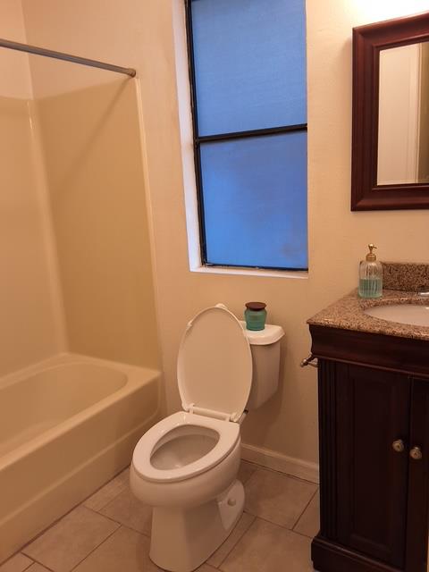 336 E Alluvial Ave #1, Fresno, CA 93720