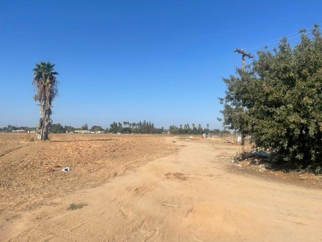 3129 N Milburn Ave, Fresno, CA 93722