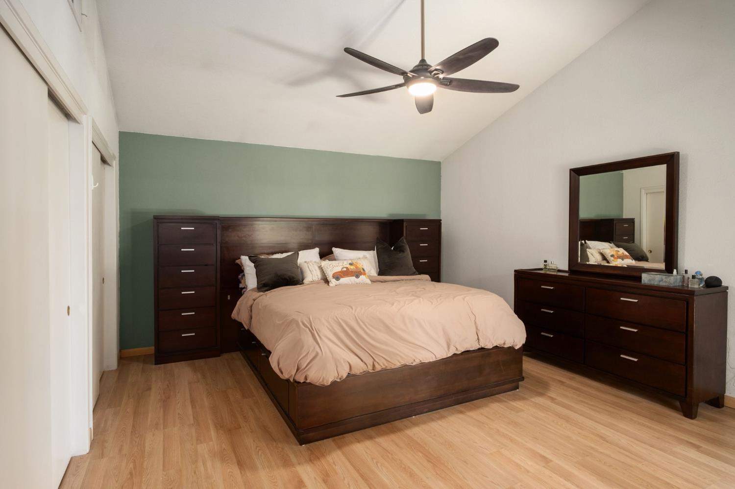 139 Kelley Ct, Clovis, CA 93611