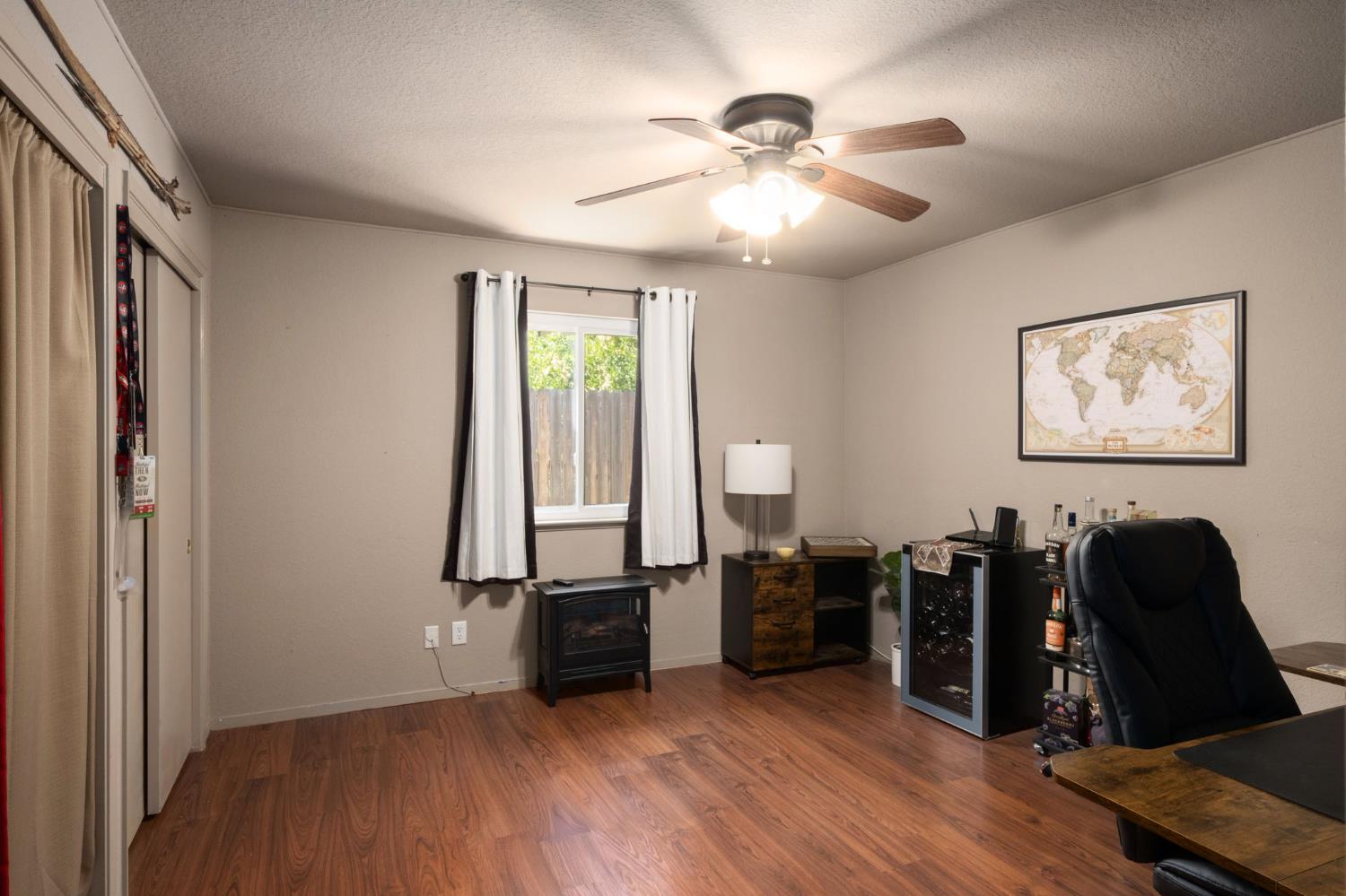 139 Kelley Ct, Clovis, CA 93611