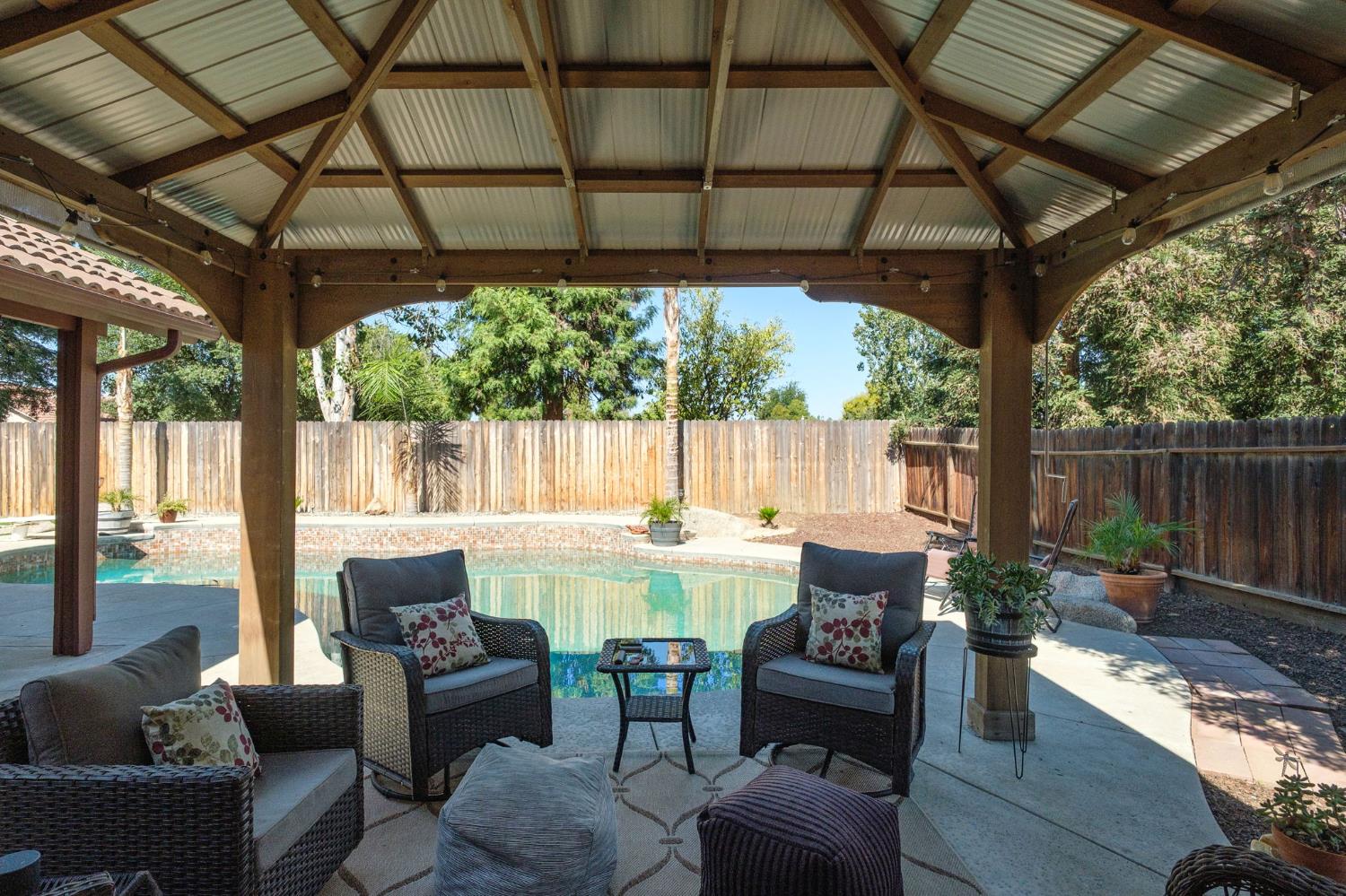 139 Kelley Ct, Clovis, CA 93611