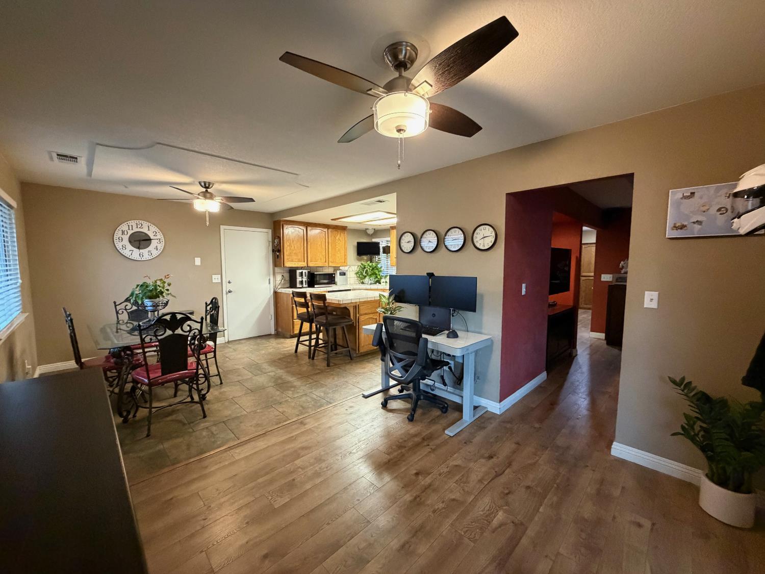 2023 Paul Ave, Clovis, CA 93611