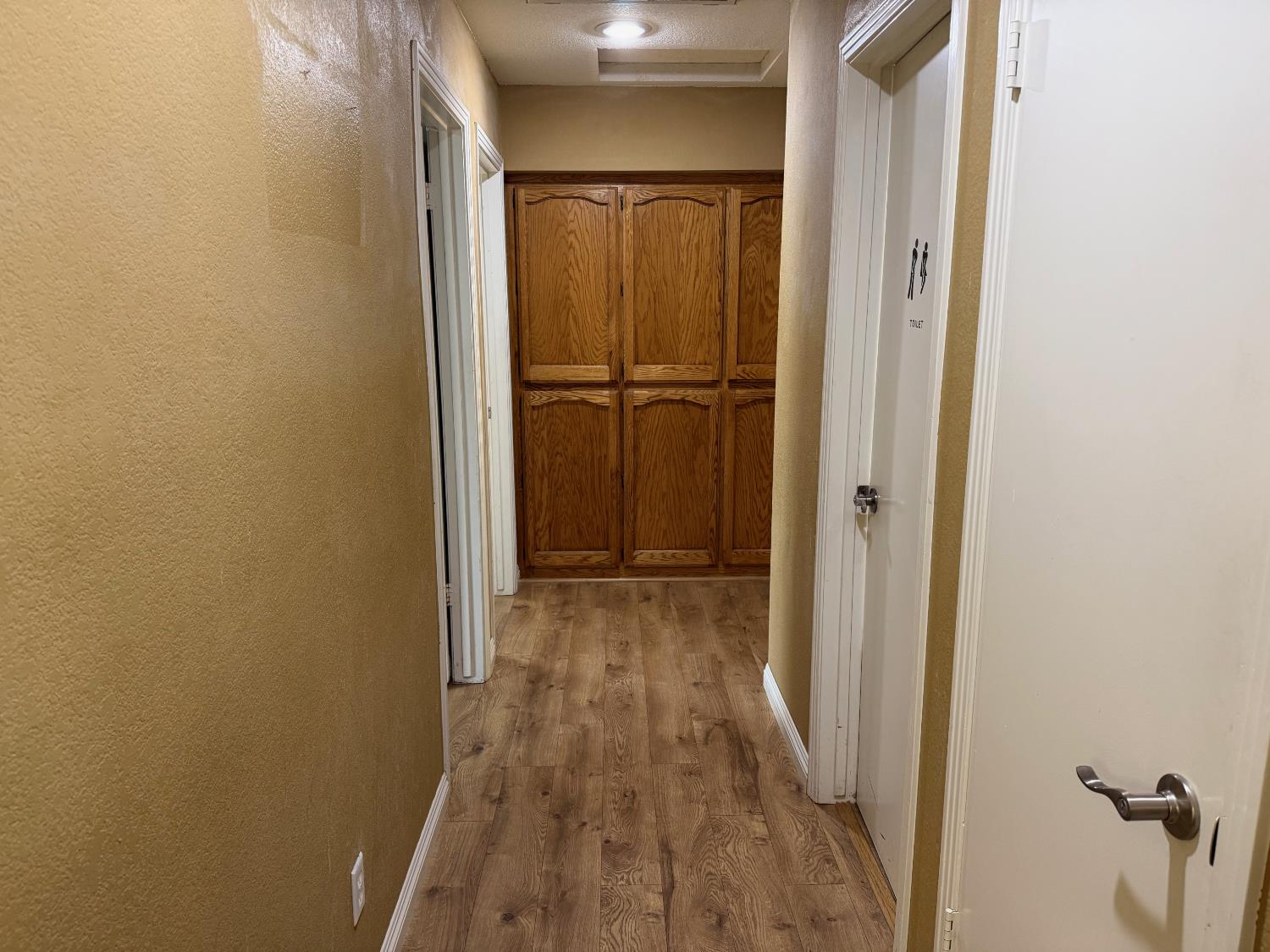 2023 Paul Ave, Clovis, CA 93611