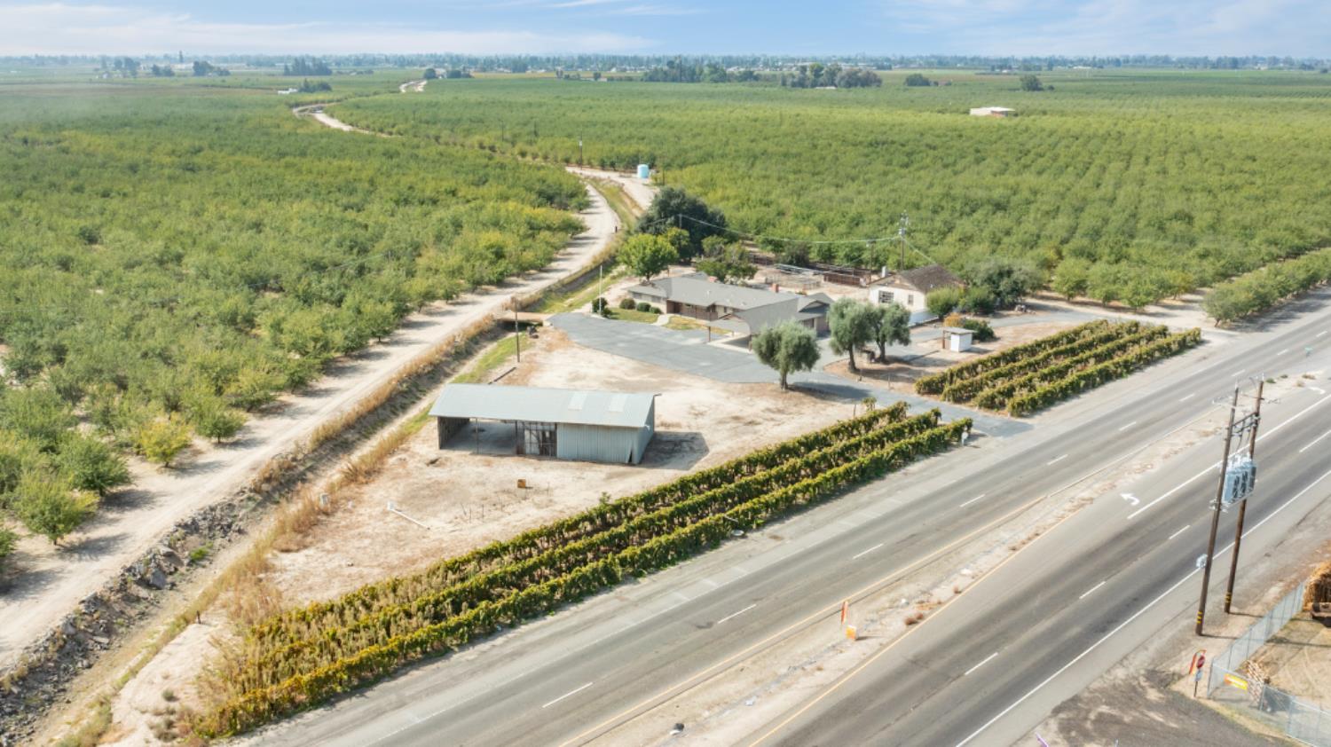 11473 E Manning Ave, Selma, CA 93662