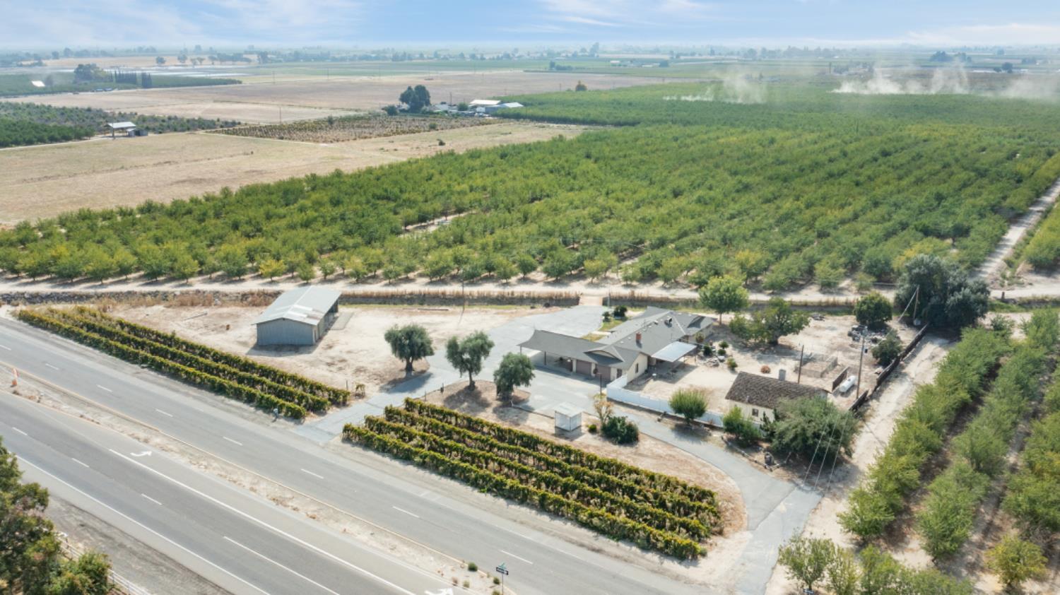 11473 E Manning Ave, Selma, CA 93662