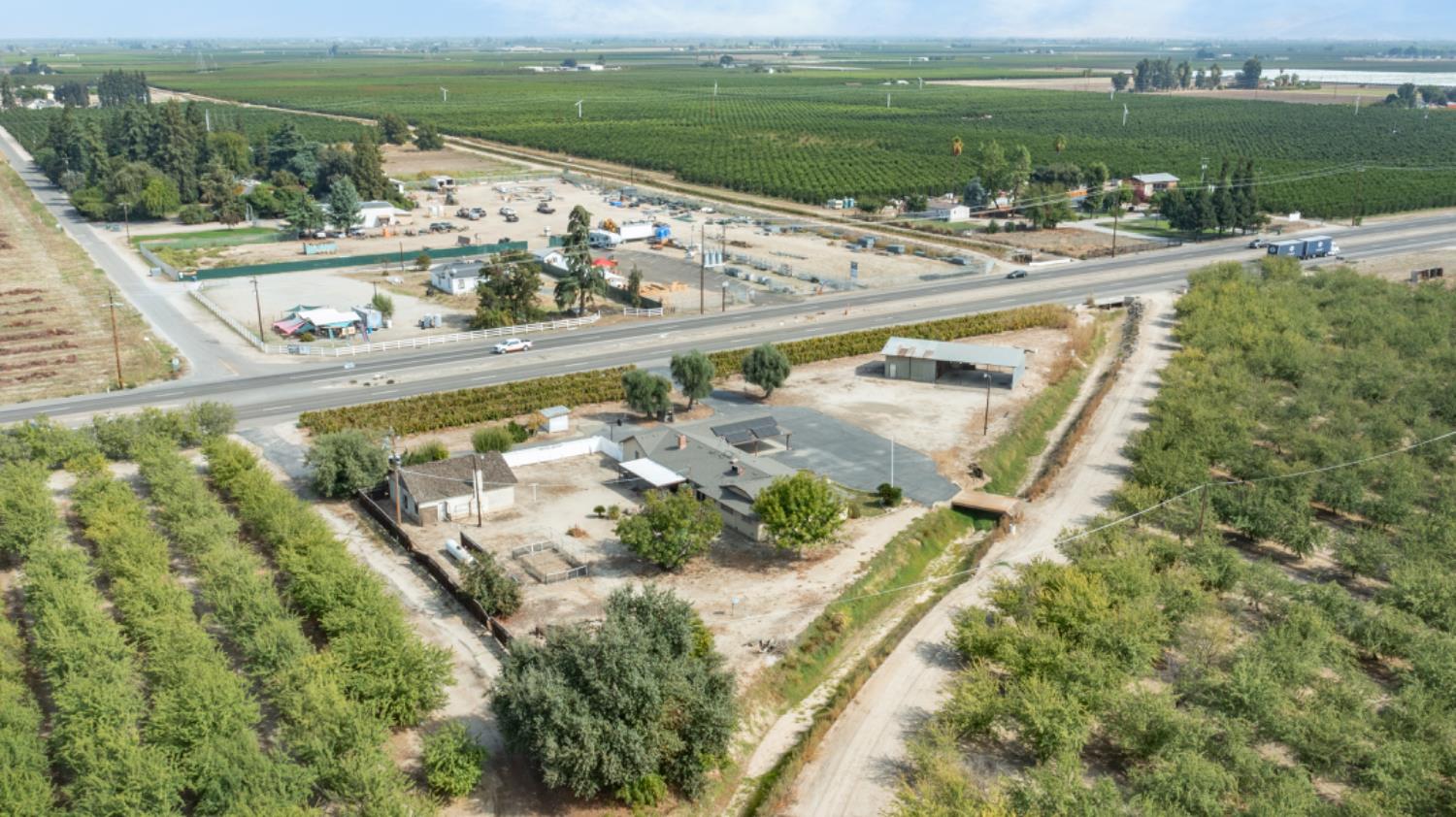 11473 E Manning Ave, Selma, CA 93662